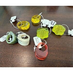 Lot of 7 Urban Outfitters Rings: Size 7 & 6